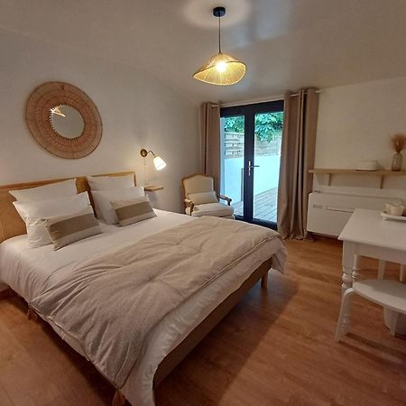 Izeien Azpian Bed & Breakfast Арконг Екстериор снимка